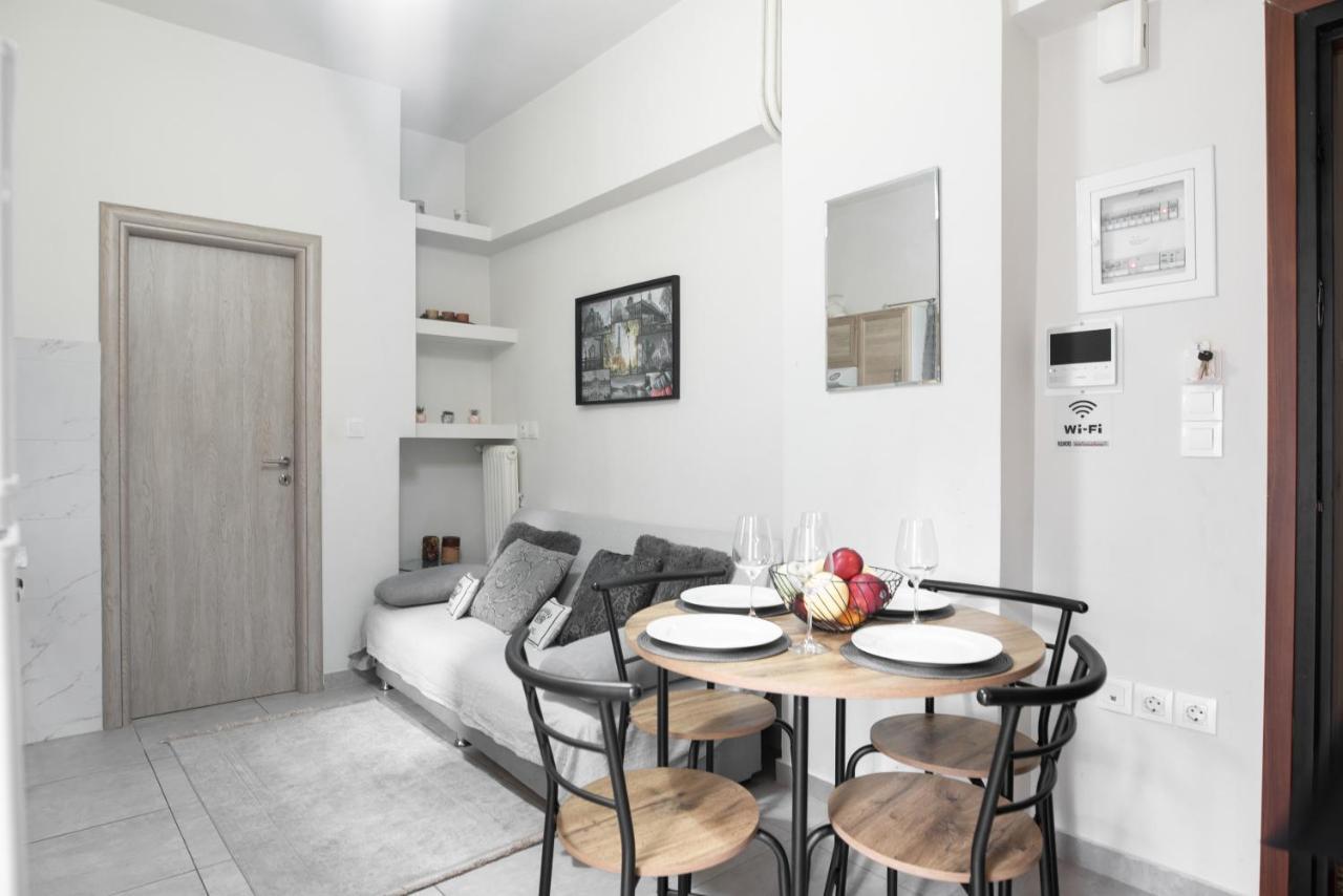Cozy Cityscape Apartment In Athens Luaran gambar