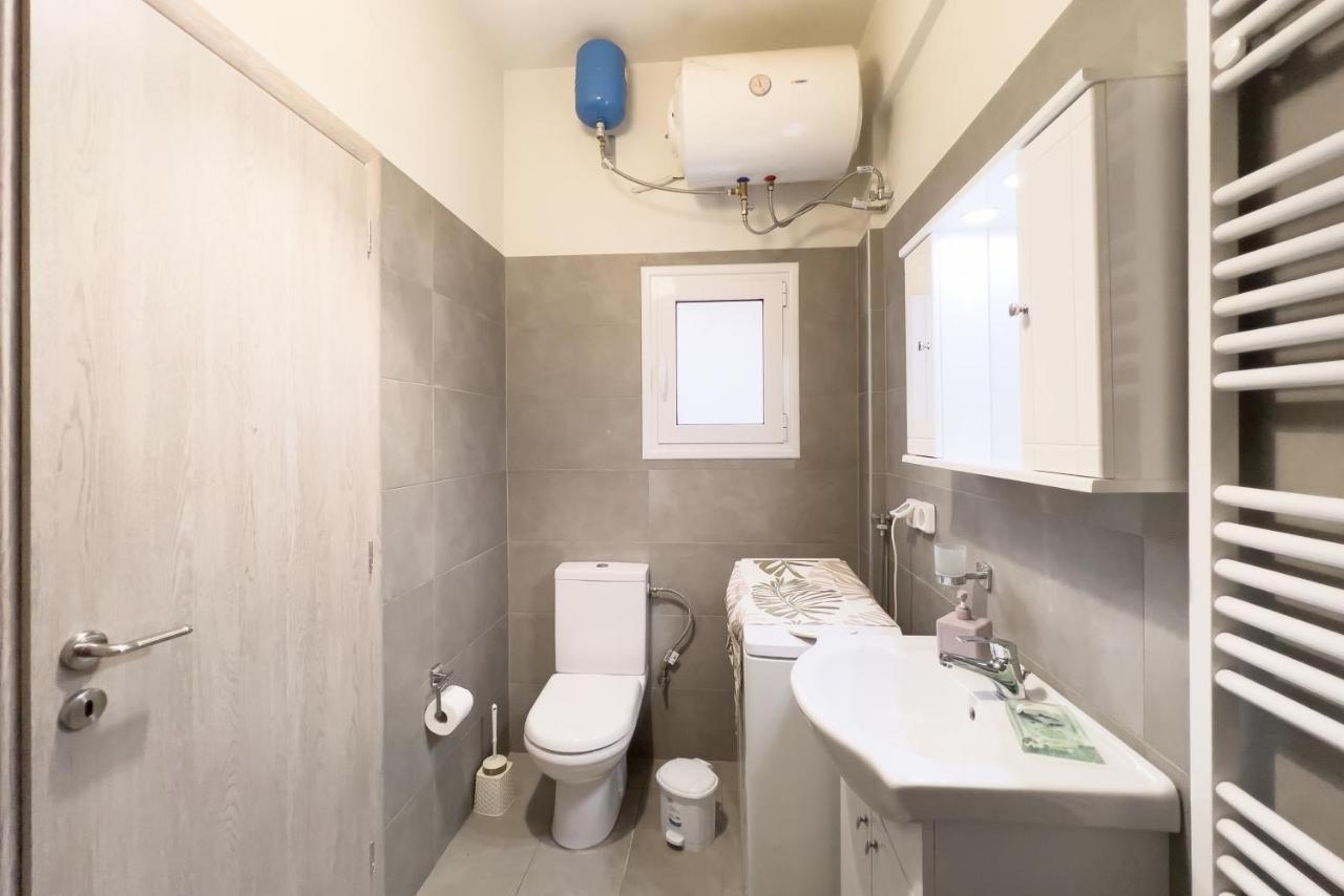 Cozy Cityscape Apartment In Athens Luaran gambar