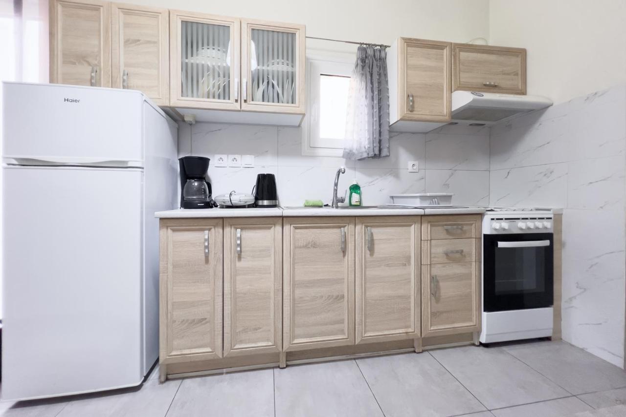 Cozy Cityscape Apartment In Athens Luaran gambar