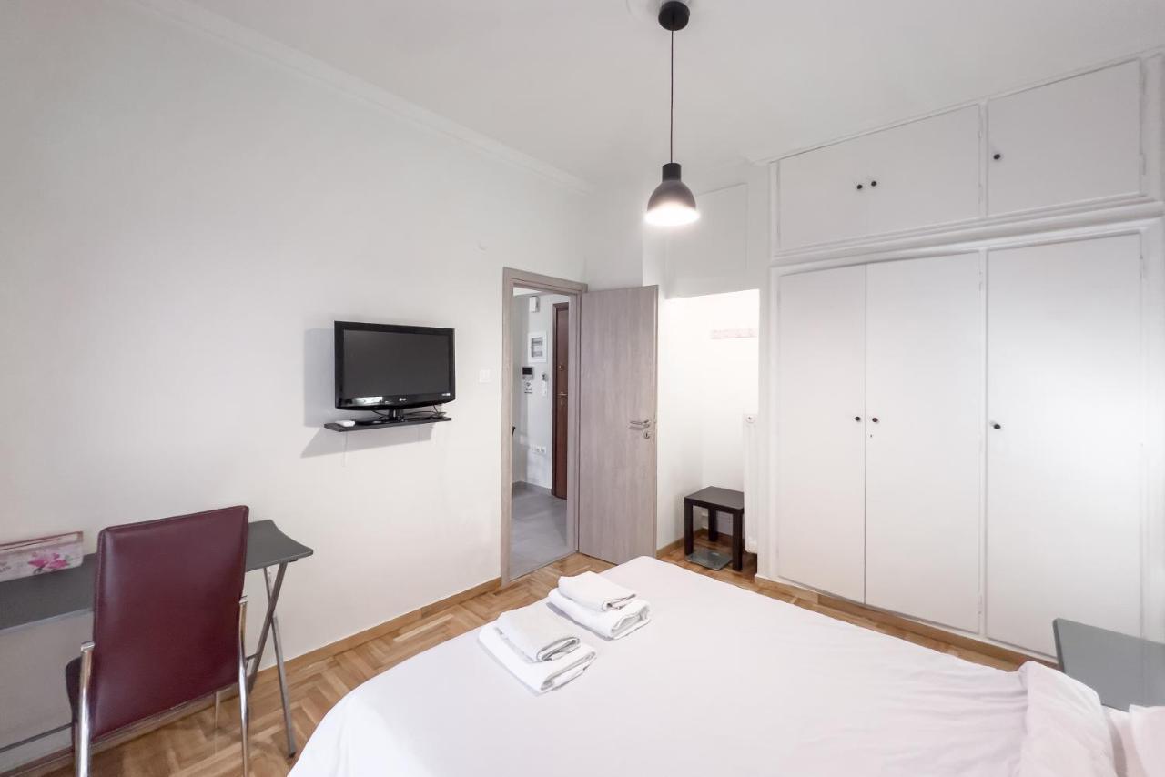 Cozy Cityscape Apartment In Athens Luaran gambar